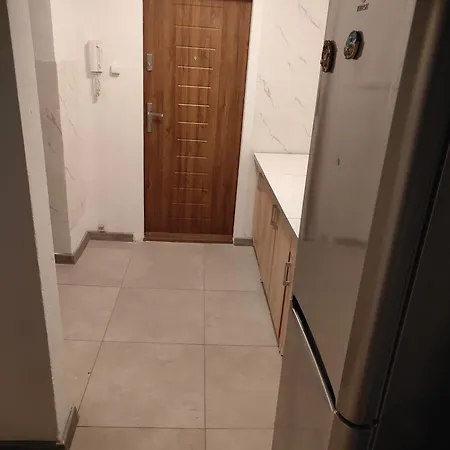 Apartment Cale Mieszkanie 2 Pokojowe,super Lokalizacja ,w Wiezowcu Z Pieknym Widokiem,2 Duze Lozka